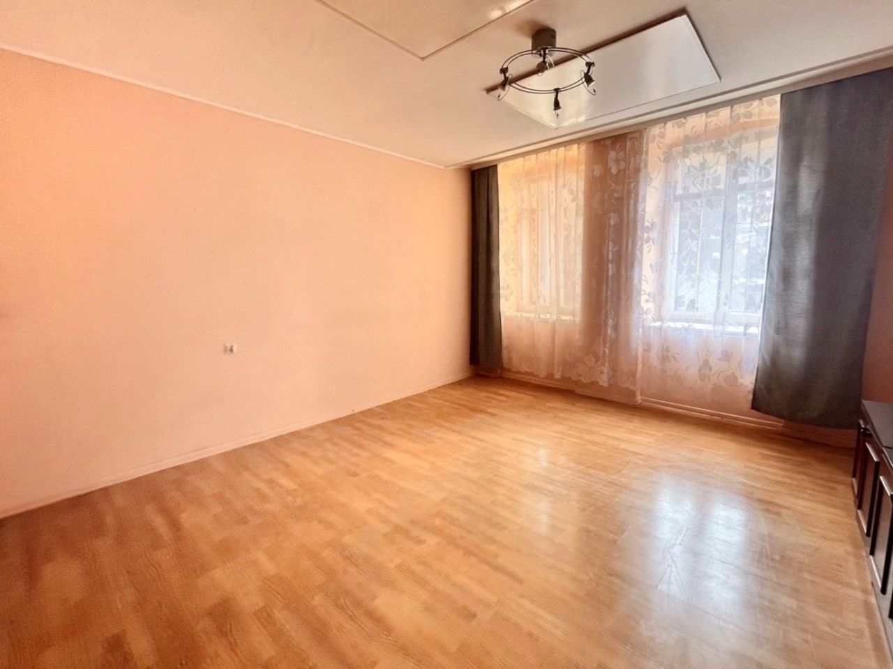 Mieszkanie 1-pokojowe Dąbrowa Górnicza Centrum. Zdjęcie 1