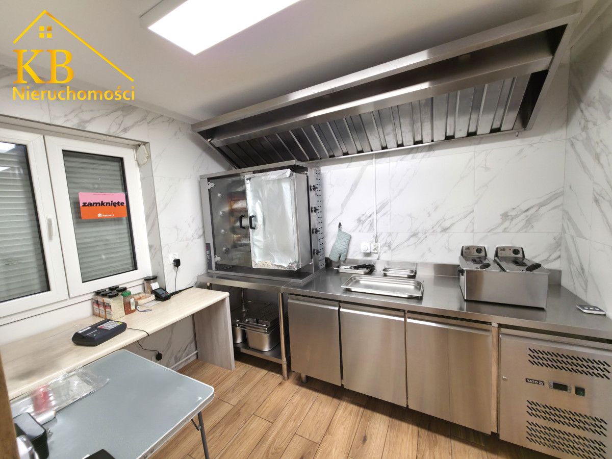 Lokal Wałbrzych Biały Kamień, ul. Melchiora Wańkowicza. Zdjęcie 2