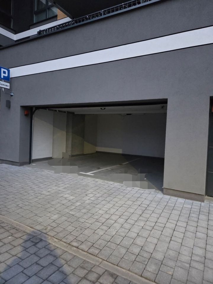 Garaż/miejsce parkingowe Łódź Widzew, ul. ks. bp. Wincentego Tymienieckiego. Zdjęcie 2