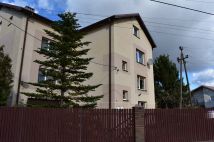 budynek wielorodzinny, 13 pokoi Kobyłka Grabicz, ul. Henryka Sienkiewicza. Zdjęcie 1
