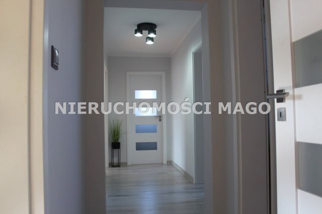 dom wolnostojący, 5 pokoi Kochanowice. Zdjęcie 16