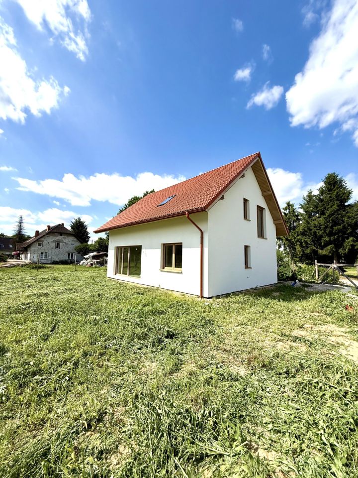 dom wolnostojący, 5 pokoi Komorowo. Zdjęcie 8