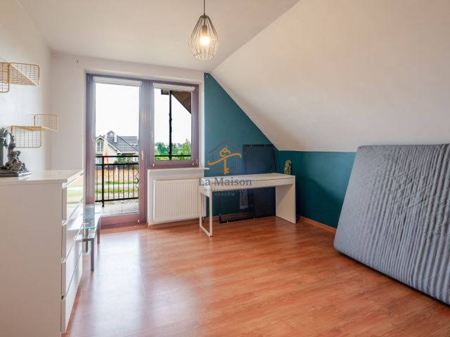 dom wolnostojący, 6 pokoi Rączna. Zdjęcie 12