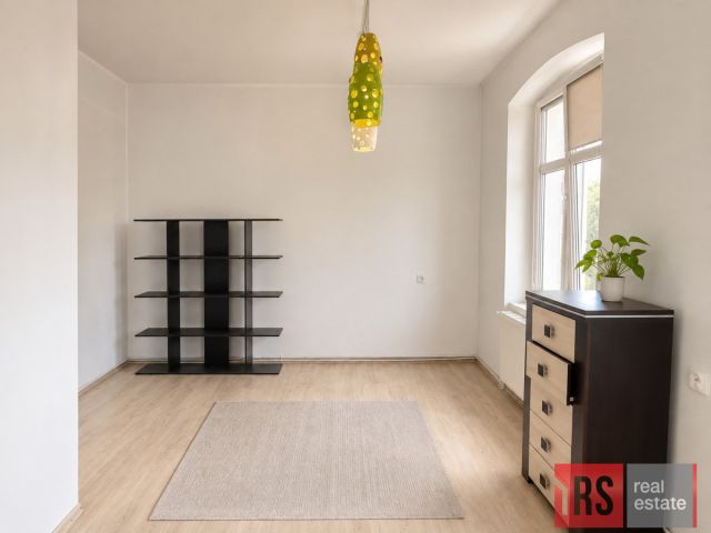 Mieszkanie 4-pokojowe Dzierżoniów, ul. Rzeźnicza. Zdjęcie 3