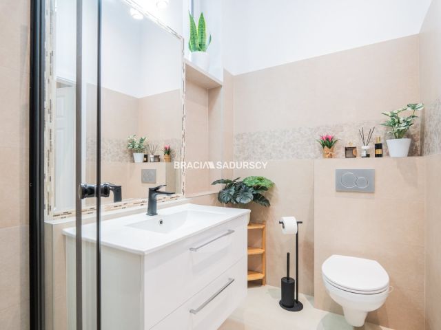 Mieszkanie 3-pokojowe Kraków Stare Miasto, ul. Józefa Szujskiego. Zdjęcie 16