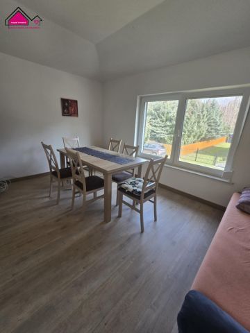 dom wolnostojący, 5 pokoi Szydłówiec. Zdjęcie 6