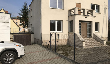 dom wolnostojący, 6 pokoi Wieluń, ul. Mokra 2