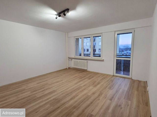 Mieszkanie 2-pokojowe Bełchatów, os. Dolnośląskie. Zdjęcie 1