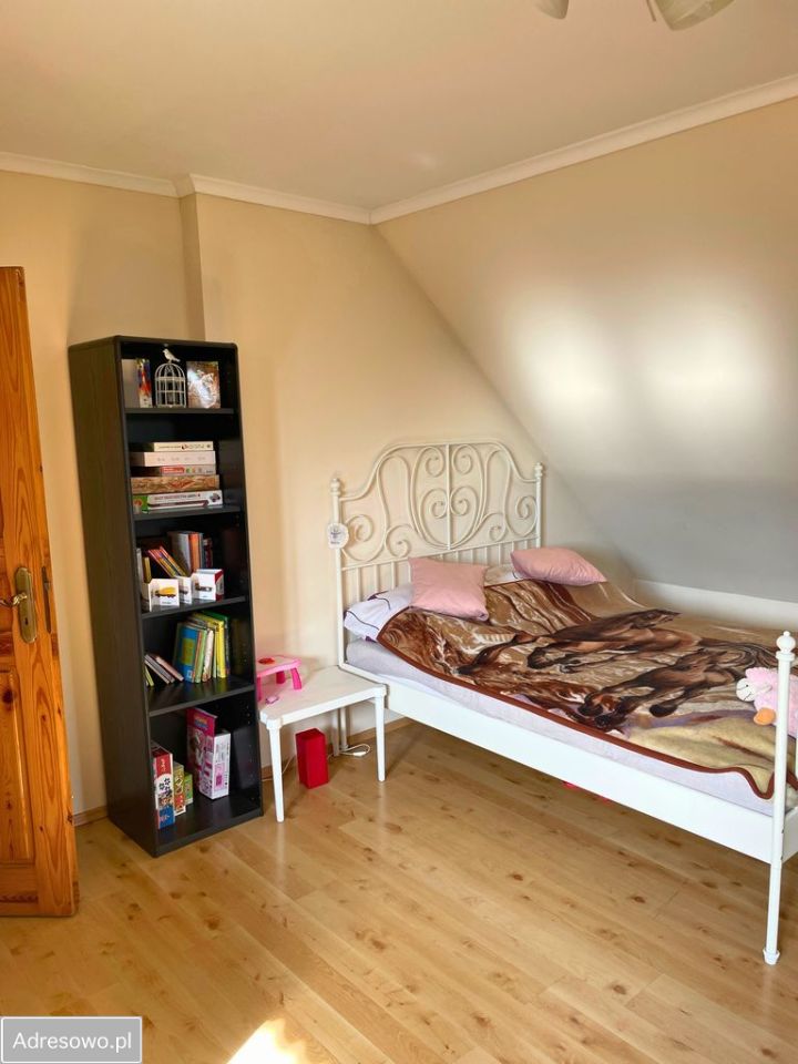 dom wolnostojący, 8 pokoi Brzozowiec, ul. Gajowa. Zdjęcie 16