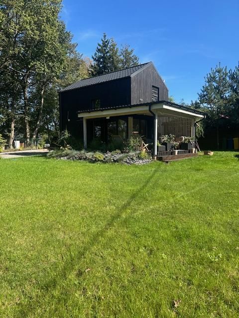 dom wolnostojący, 3 pokoje Liksajny