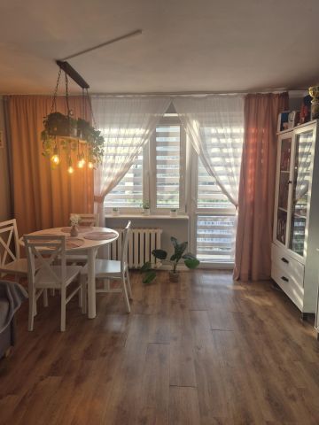 Mieszkanie 4-pokojowe Pionki, ul. Henryka Sienkiewicza. Zdjęcie 1