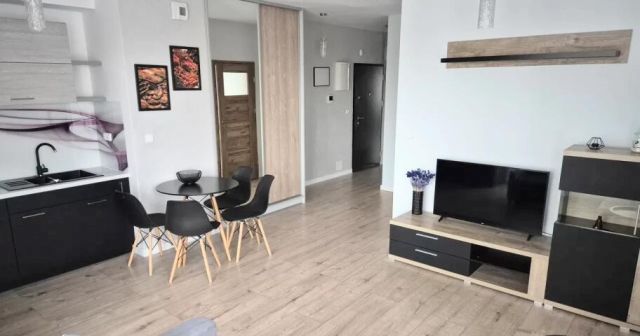 Mieszkanie 2-pokojowe Warszawa Wola, ul. Symboliczna. Zdjęcie 1