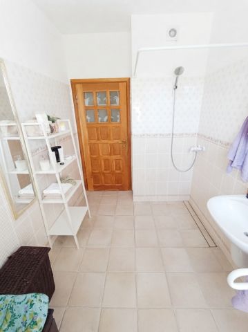 dom wolnostojący, 9 pokoi Sobącz. Zdjęcie 18