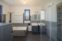 dom wolnostojący, 6 pokoi Trześcianka. Zdjęcie 4