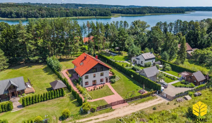 dom wolnostojący, 8 pokoi Czerwonki