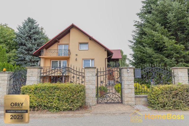 dom wolnostojący, 6 pokoi Trątnowice. Zdjęcie 1