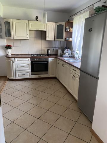 dom wolnostojący, 2 pokoje Jeżówka. Zdjęcie 16