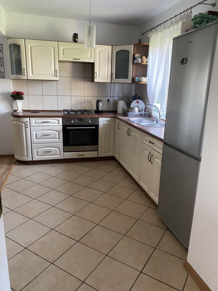 dom wolnostojący, 2 pokoje Jeżówka. Zdjęcie 16