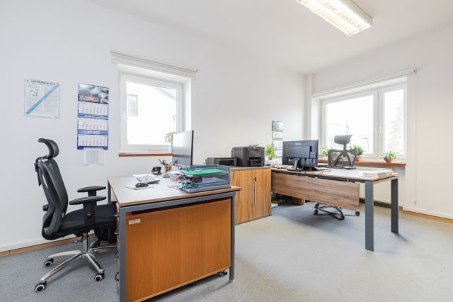 dom wolnostojący, 11 pokoi Warszawa. Zdjęcie 1