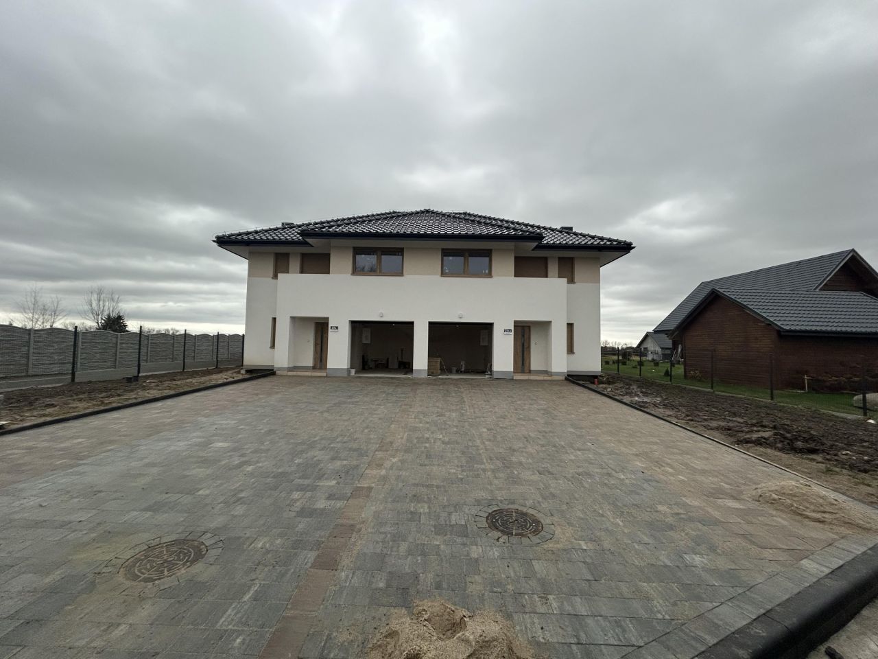 bliźniak, 5 pokoi Proszków. Zdjęcie 2