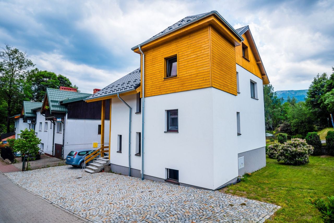 Hotel/pensjonat Szklarska Poręba, ul. Jana Kasprowicza. Zdjęcie 3