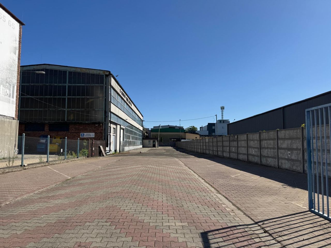 Hala/magazyn Sosnowiec Niwka, ul. Wojska Polskiego. Zdjęcie 2