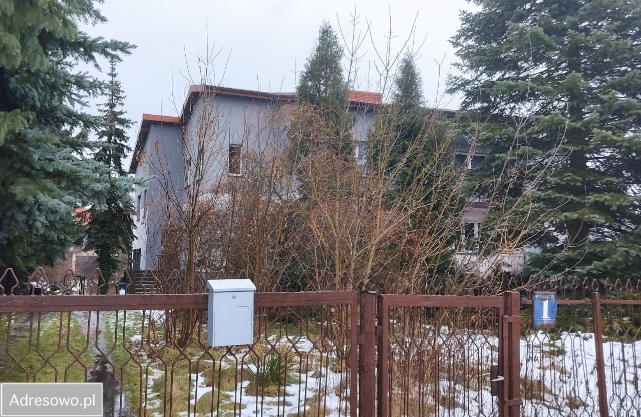 dom wolnostojący, 4 pokoje Starachowice, ul. Działki. Zdjęcie 2