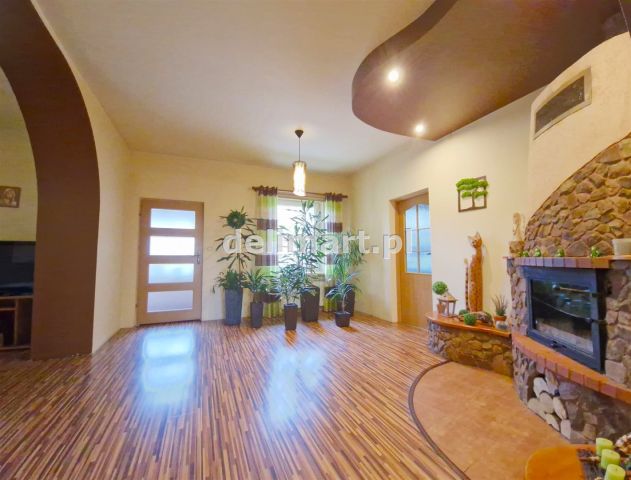 dom wolnostojący, 3 pokoje Zagórz, ul. Szeroka. Zdjęcie 2