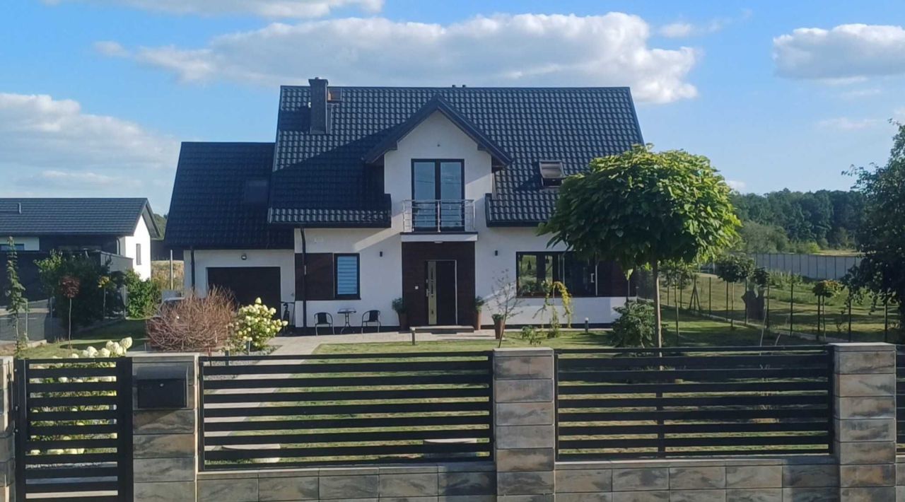 dom wolnostojący, 6 pokoi Dobrosławów. Zdjęcie 1