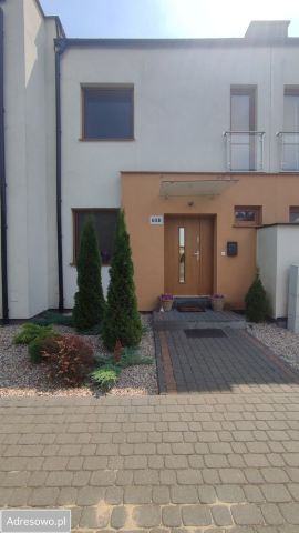 dom szeregowy, 3 pokoje Łaziska. Zdjęcie 1