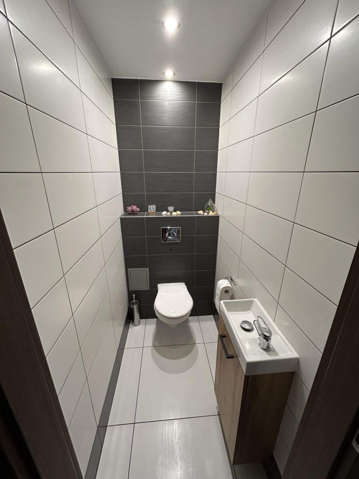 inny, 3 pokoje Tychy Centrum, al. marsz. Piłsudskiego. Zdjęcie 6