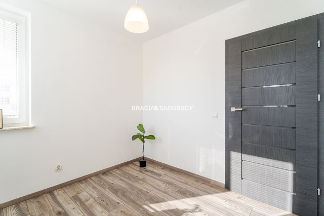 Mieszkanie 3-pokojowe Kraków Prądnik Biały, al. 29 Listopada. Zdjęcie 14