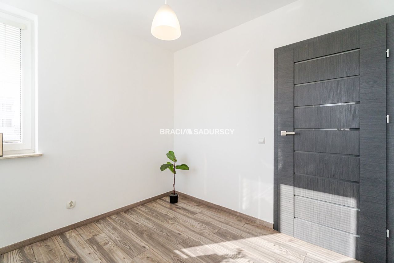 Mieszkanie 3-pokojowe Kraków Prądnik Biały, al. 29 Listopada. Zdjęcie 14