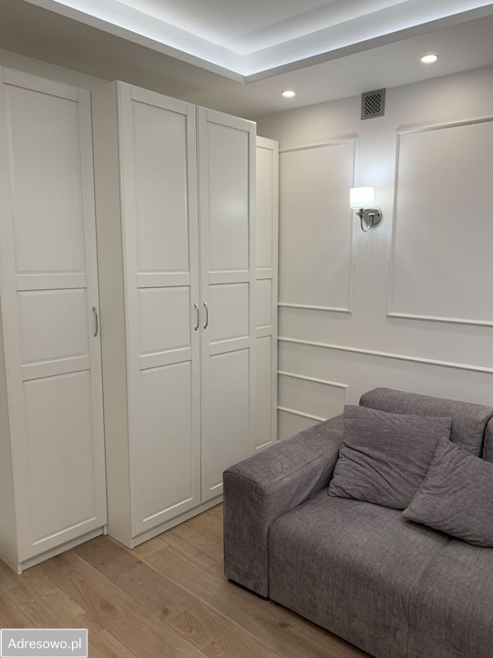 Mieszkanie 2-pokojowe Warszawa Śródmieście, ul. Nowy Świat. Zdjęcie 2