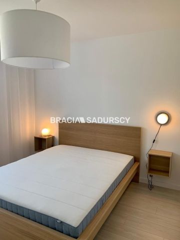 Mieszkanie 10-pokojowe Zabawa. Zdjęcie 15