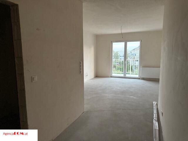 Mieszkanie 1-pokojowe Błonie. Zdjęcie 4