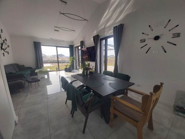 dom wolnostojący, 4 pokoje Oraczewice. Zdjęcie 7