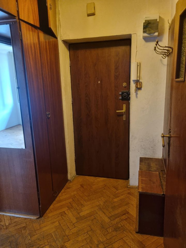 Mieszkanie 2-pokojowe Warszawa Włochy, ul. Franciszka Hynka. Zdjęcie 1