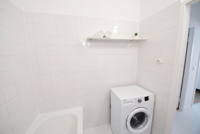 Mieszkanie 3-pokojowe Opole Armii Krajowej, ul. Stefana Grota-Roweckiego. Zdjęcie 16
