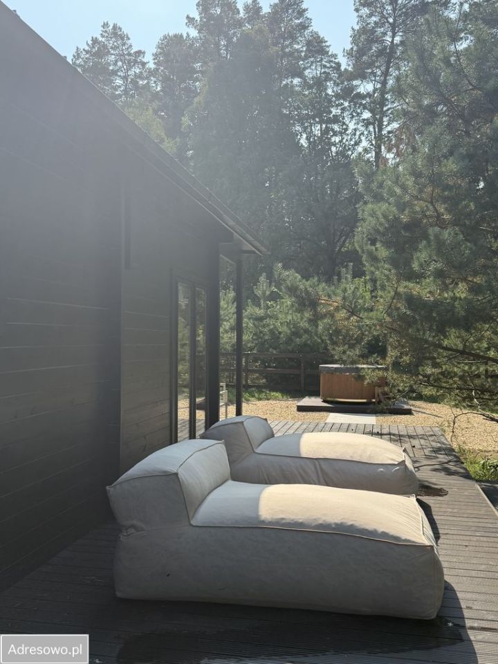 dom wolnostojący, 3 pokoje Lisiny. Zdjęcie 3