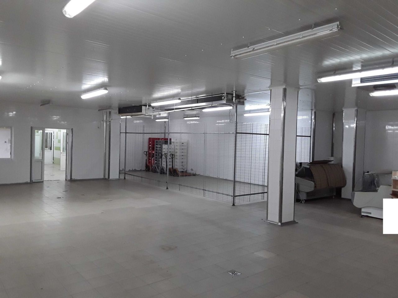 Hala/magazyn Kielce. Zdjęcie 2