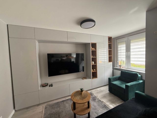 Mieszkanie 3-pokojowe Radom Ustronie. Zdjęcie 1