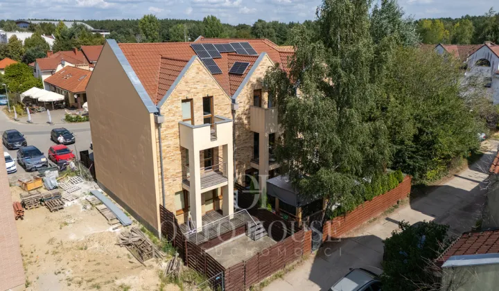 bliźniak, 9 pokoi Poznań, ul. Wiktora Degi