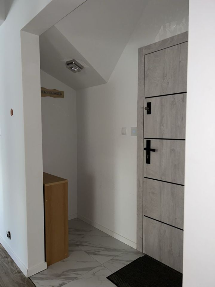 Mieszkanie 3-pokojowe Wołów. Zdjęcie 3