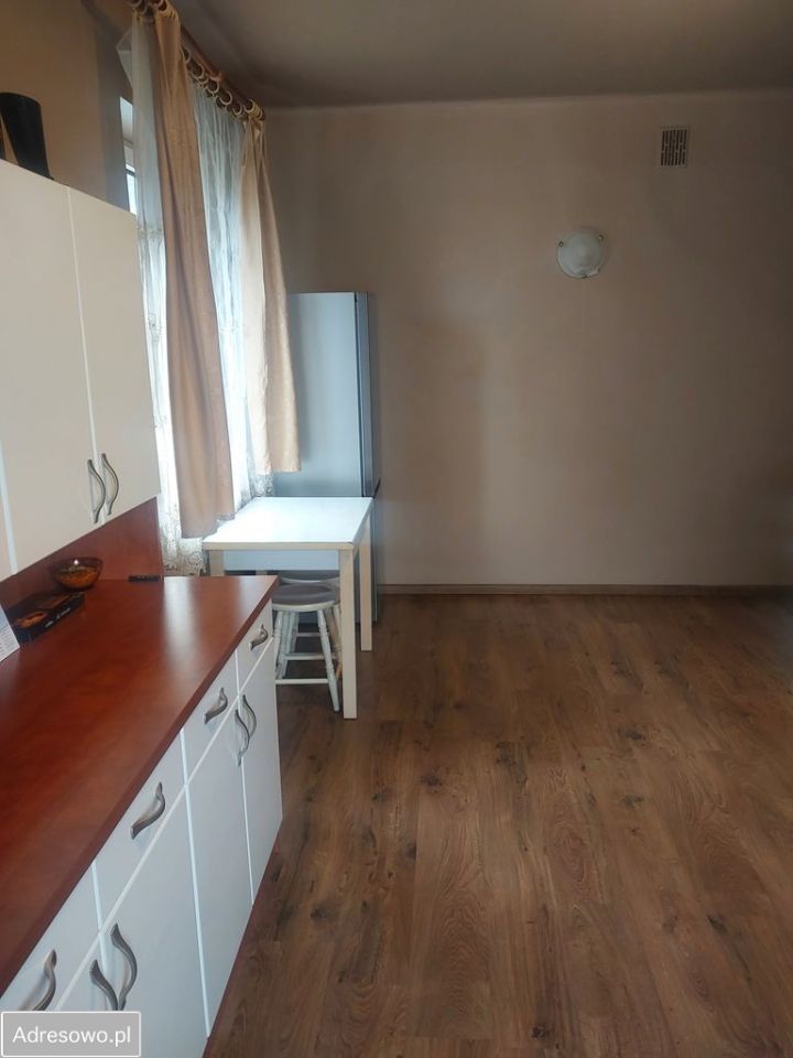 Mieszkanie 3-pokojowe Jaworzno, ul. ks. Jana Sulińskiego. Zdjęcie 4