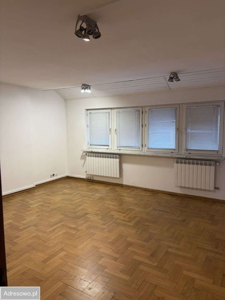 Biuro Warszawa Saska Kępa, ul. Genewska. Zdjęcie 1