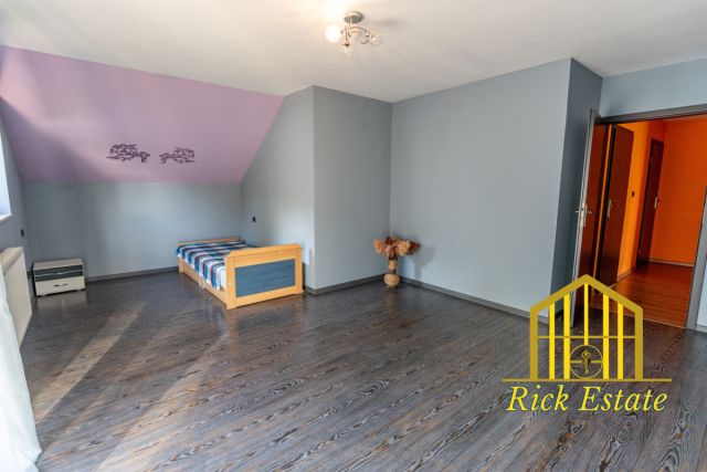 dom wolnostojący, 7 pokoi Bielsko-Biała Lipnik, ul. Chełmska. Zdjęcie 13