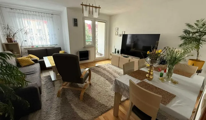 Mieszkanie 4-pokojowe Śrem, ul. Konstytucji 3 Maja