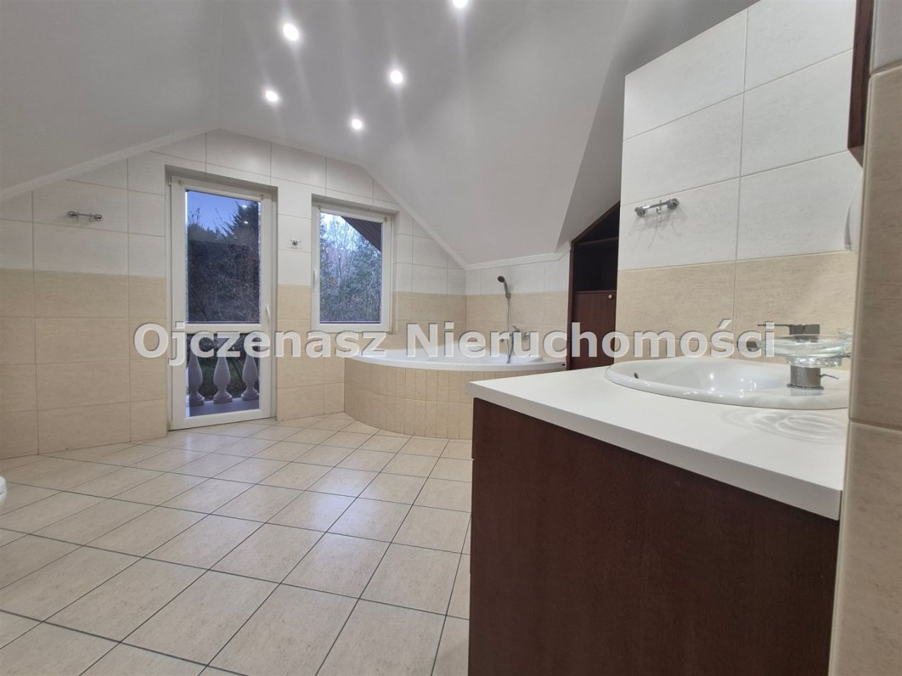 dom wolnostojący, 5 pokoi Kruszyn. Zdjęcie 25