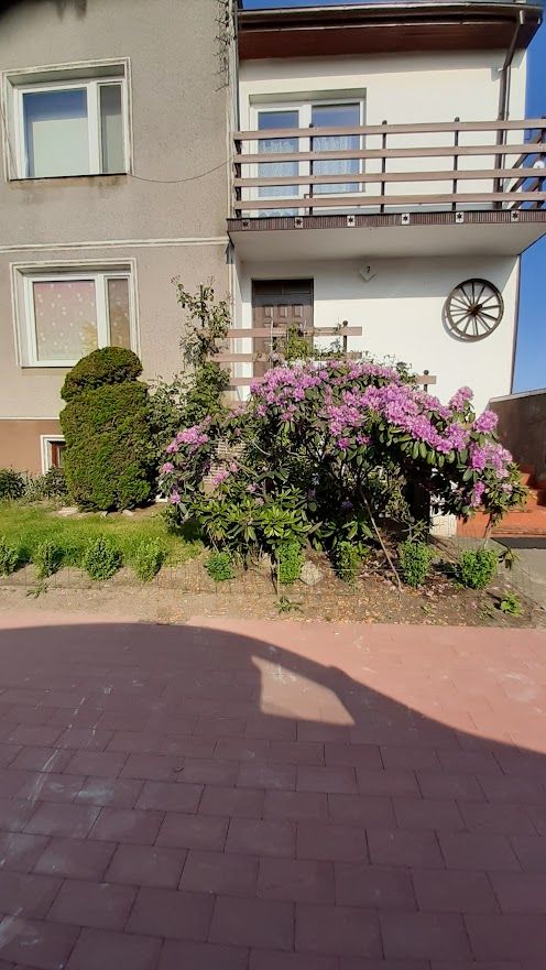 dom wolnostojący, 5 pokoi Przedecz Nad Jeziorem, ul. Leona Kuleszy. Zdjęcie 1